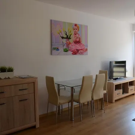 Apartamenty Olenka Ustka Exterior photo
